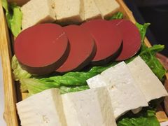 -尚尚仙·酸汤猪手·猪肚鸡火锅(华联万柳购物中心店)