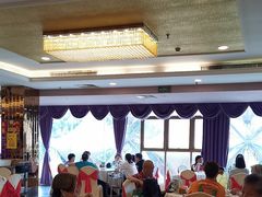 -御满江海鲜酒家(洛溪新城店)