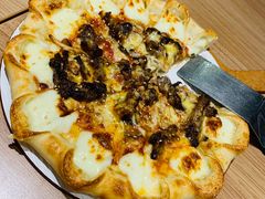 炙烤澳洲牛肉披萨（普装芝心）-必胜客(龙泉万达店)