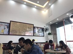 大堂-银记肠粉店(市二宫店)