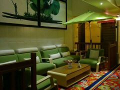 -喜鹊愉家酒店(郑州曼哈顿博览中心地铁站店)