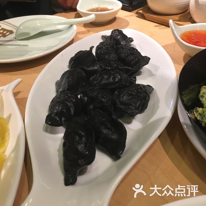 船歌魚水餃