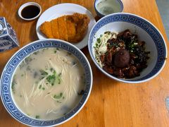 -沪西老弄堂面馆(定西路店)