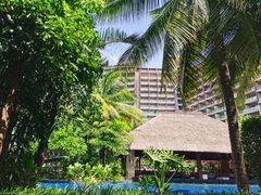 -三亚湾海居铂尔曼度假酒店