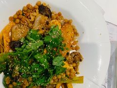 -成都你六姐·牛肉冒菜·麻辣香锅(长泰广场店)