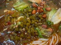 -卓雅桂林米粉