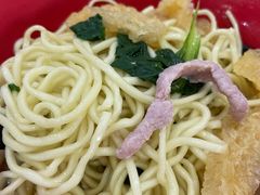 -易记皮肚面(明瓦廊店)