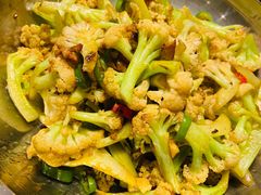 干锅菜花-東舍食唐精品陕菜馆