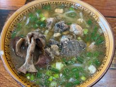 -正宗李家土鸡米线店
