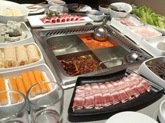 -海底捞火锅(宝龙广场夜宵主题店)