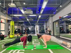 -AK健身普拉提拉伸私教馆(中八店)