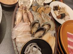 -牛YO寿喜烧·铁板烧和牛火锅自助(市府恒隆店)