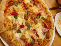 -城市大道红炉披萨烘焙坊