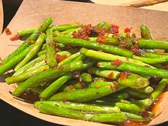 油爆蒜苗-肉店炸炸炸·爆汁孜然牛肉