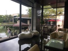-上海怡沁园度假酒店