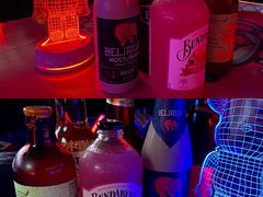 -UP嘻哈酒吧(粉巢店)