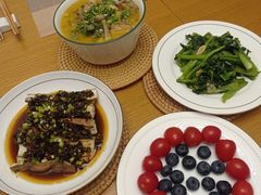 -天鹅到家·保姆月嫂育儿嫂(朝阳店)