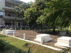 -吐斯廉屠杀博物馆