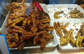 Spicy Fried Duck Feet