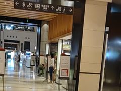 门面-代数学家algebraist(诚品店)