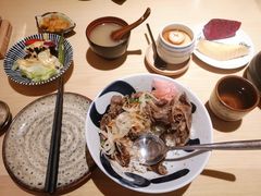 -越光米贩精致料理餐厅(金鹰店)