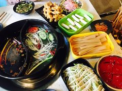 -钢管厂五区小郡肝串串香(南山店)