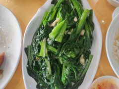 -鹏城人家海鲜酒家·23年老字号(较场尾店)