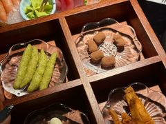 -花潮料理艺食馆(成都万象城店)