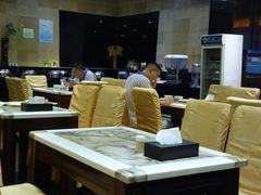 -海龙湾休闲水汇(鹅掌坦步行街店)