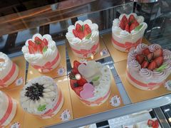 -花花卷卷·鲜食蛋糕(静安久光百货店)