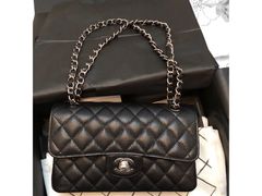 -CHANEL(恒隆广场店)
