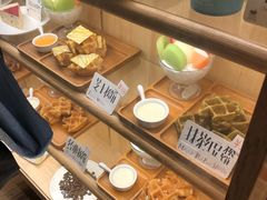 -猫的天空之城概念书店(杭州南宋御街店)