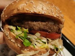-The Habit Burger Grill 哈比特汉堡(复兴soho店)