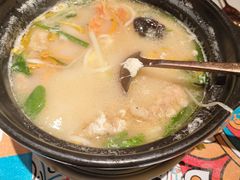 -云海肴·汽锅鸡·云南代表菜(天山百盛优客店)