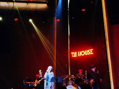 -TZ House音乐现场(来福士中心店)