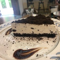 **Indulgent Oreo Cheesecake Cookie Recipe: Elevate Your Dessert Game with Irresistible Sweetness**