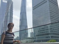 -陆家嘴空中步行连廊