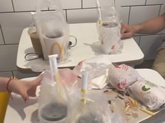 -麦当劳(电白服务区店)