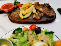 -丽莎沙拉轻食餐厅(国贸店)