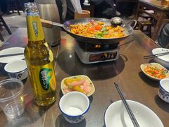 -富正毅三下锅·湘西韵味(天门山索道店)