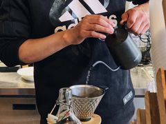 手冲咖啡-新月集庭院咖啡馆(老邮局店)