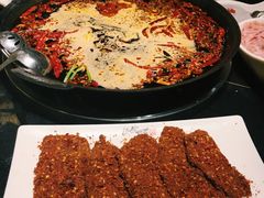 -纸盐河码头火锅(十八梯店)