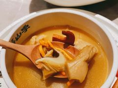土鸡菌汤锅-芸山季·云南野生菌火锅(宝能环球汇店)