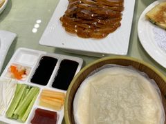 精品烤鸭-东四民芳餐厅(世茂工三店)