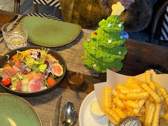 -喜洲吧·江畔老船厂·庭院餐厅(喜临院店)