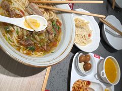-大师兄·手工面·西北菜(南沙万达广场店)