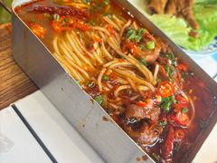 -热火朝天鲜切牛肉火锅(南强街巷店)