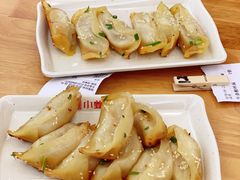 -小姜锅贴(凤凰街店)