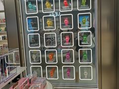 -泡泡玛特POPMART(赛格国际购物中心店)