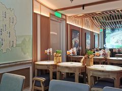 大堂-百春原湖南牛肉粉(百联世纪店)